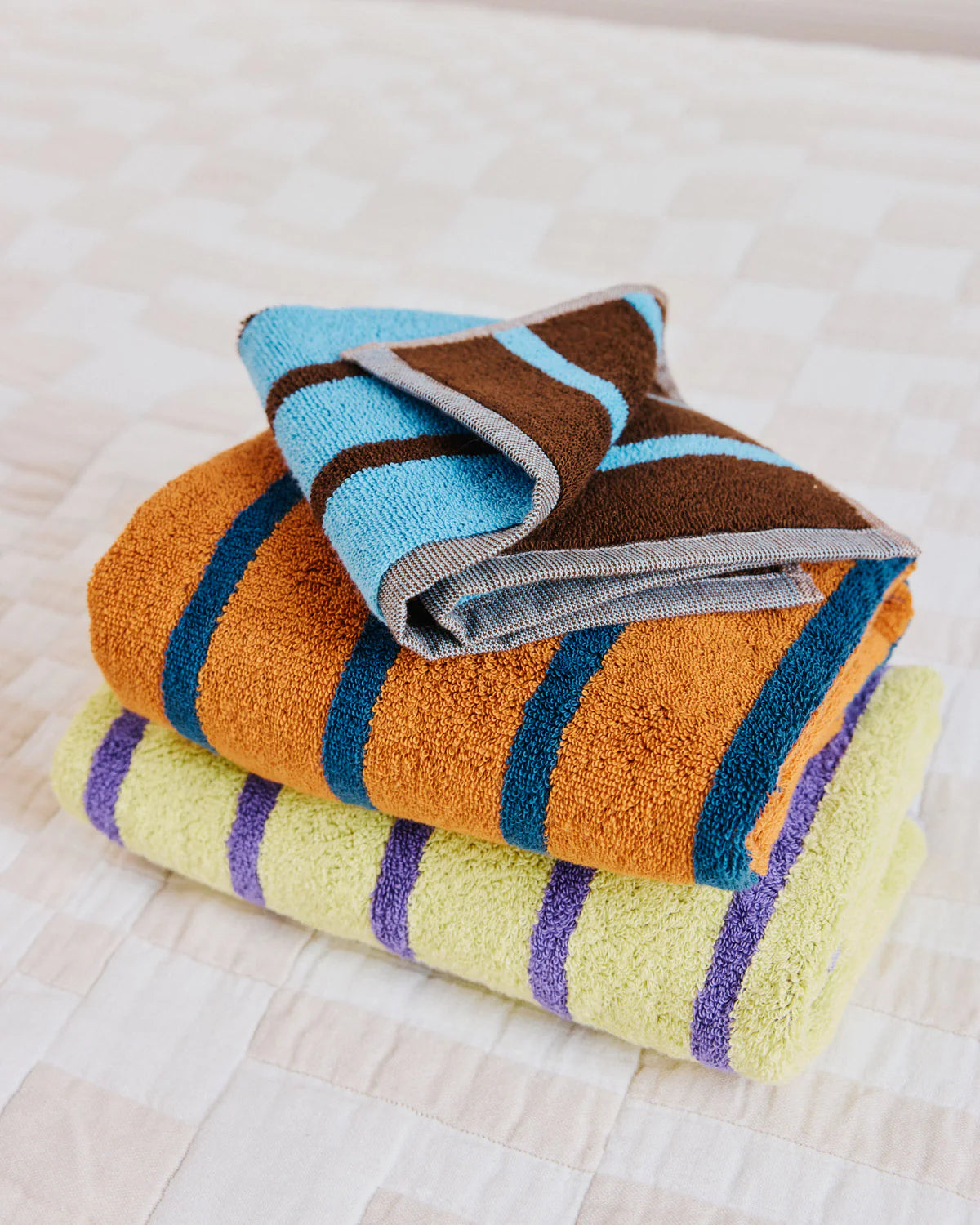 Dusen Dusen Bird Stripe Towel Collection