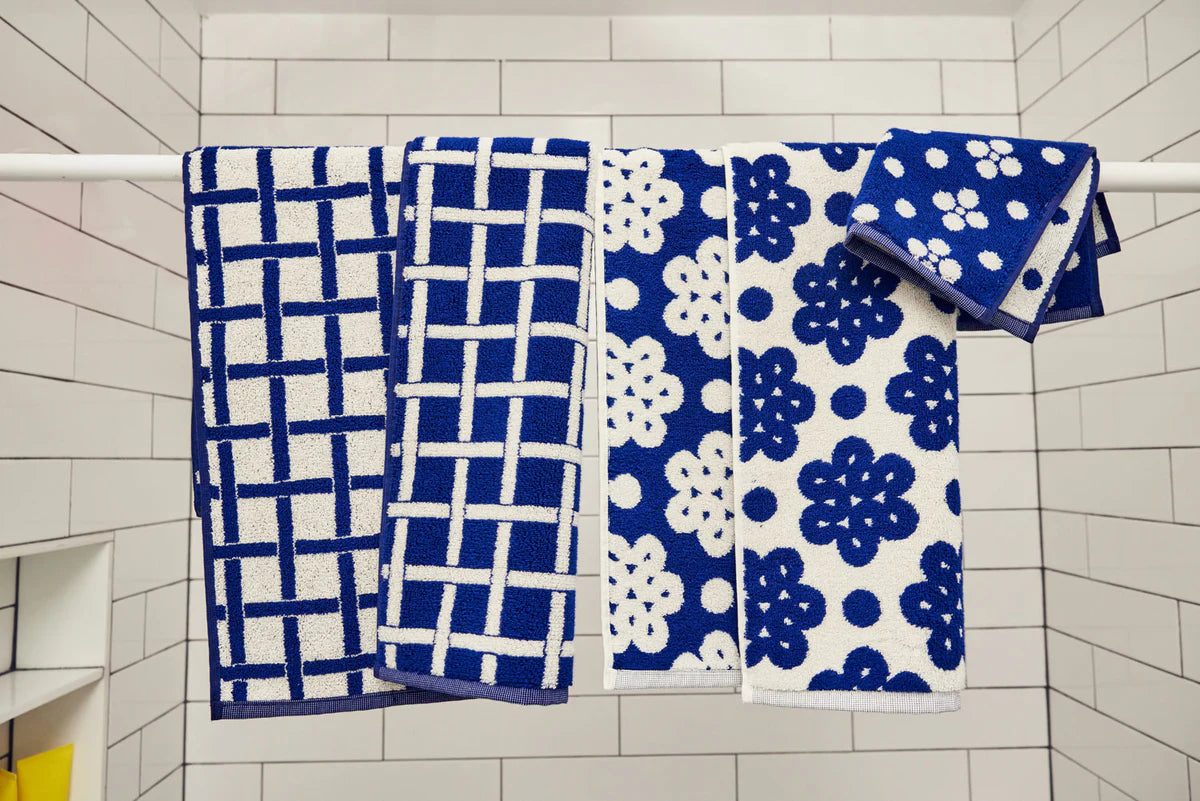 Dusen Dusen Navy Pattern Towel Set (5 pcs)