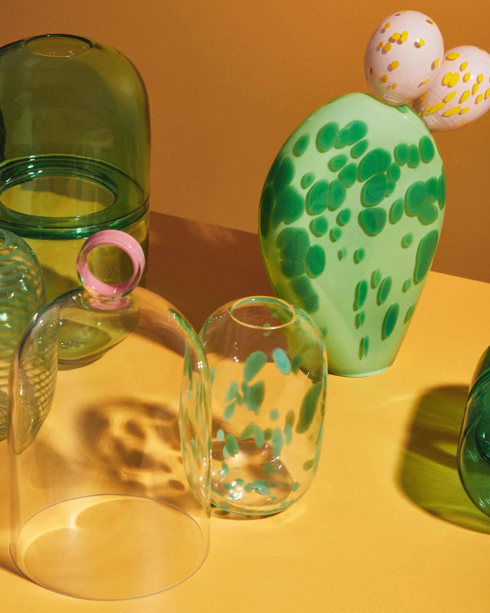 Aussie Front Yard Vases