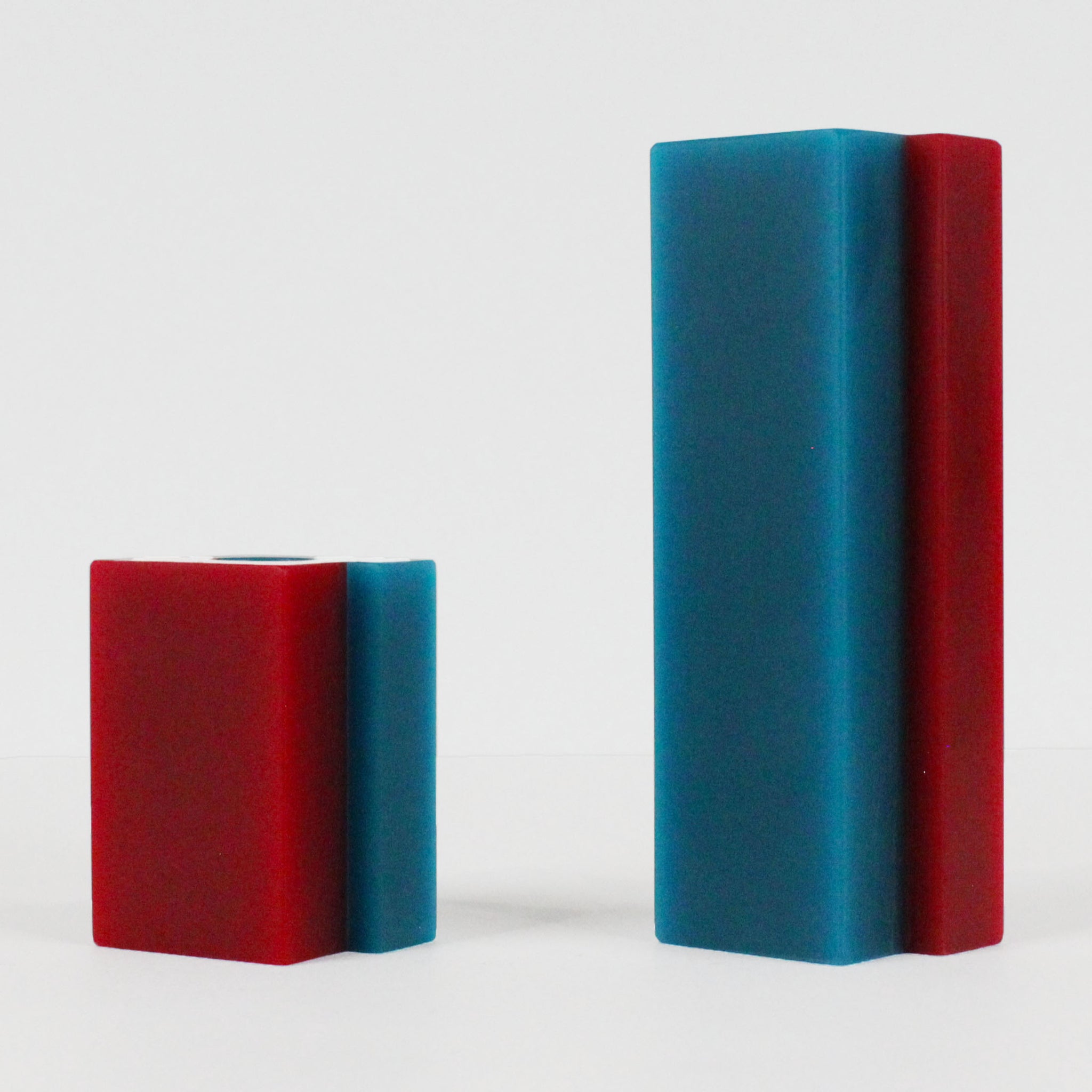 Vase Versa in Red/Blue